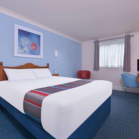 Travelodge Helensburgh Seafront Kamer foto